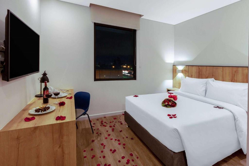 Hotel Distrito ZF