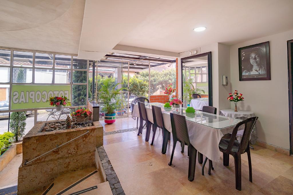 Casa Blanca Laureles