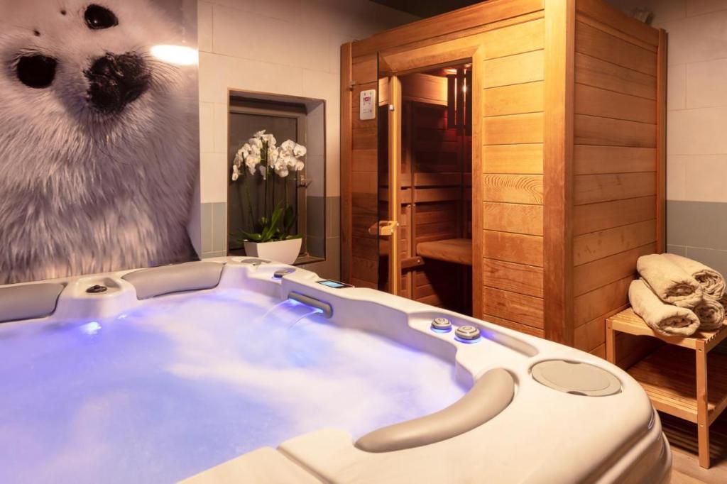 Carcarille Hotel And Restaurant