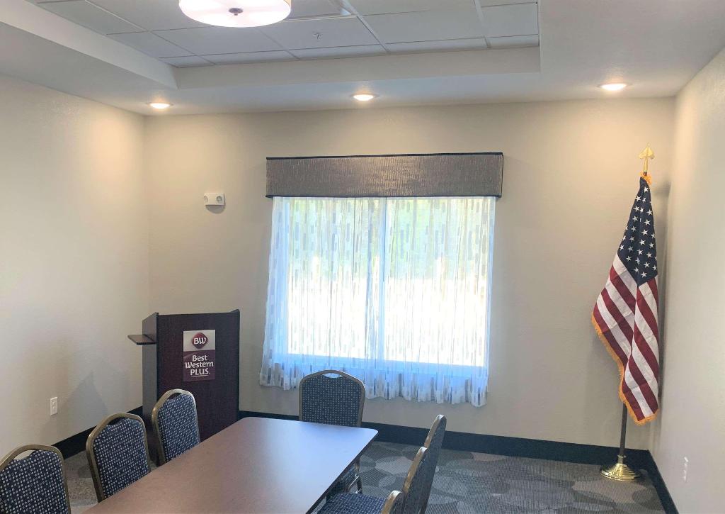Best Western Plus Rumford Falls