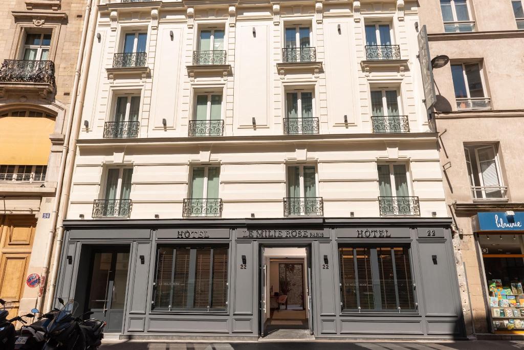 Hôtel Le Milie Rose, Gare du Nord & Canal Saint-Martin