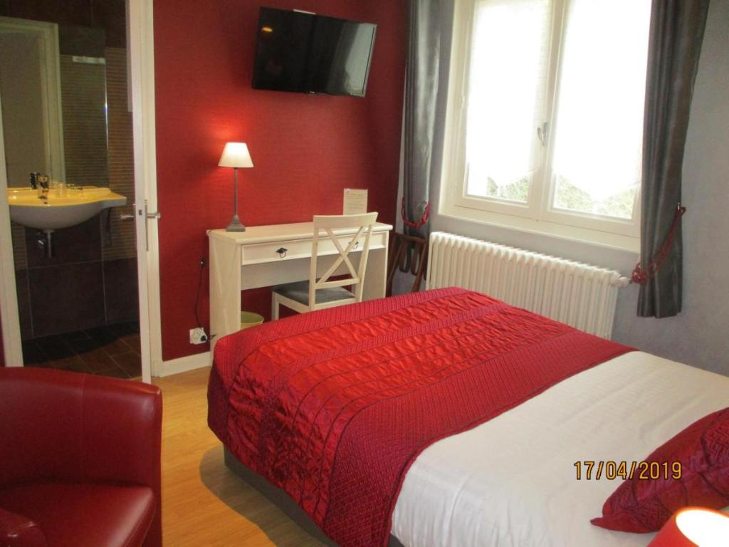 Logis Hotel L'Ayguelade