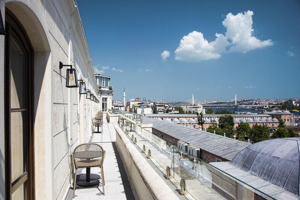 Mest Hotel