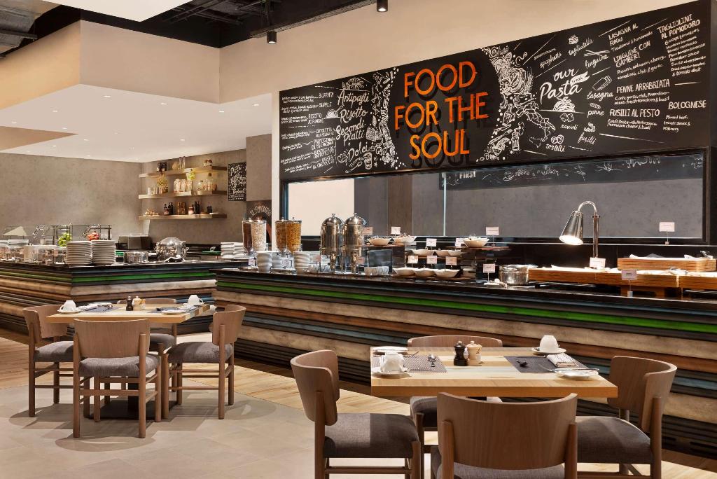 Mercure Dubai Gold District - Restaurant