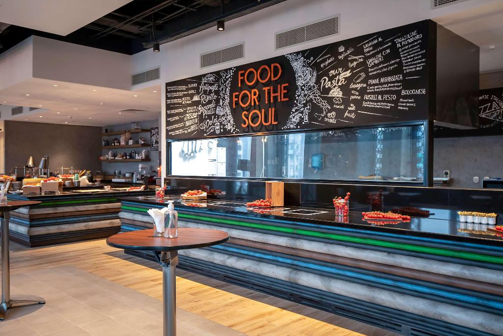 Mercure Dubai Gold District - Restaurant