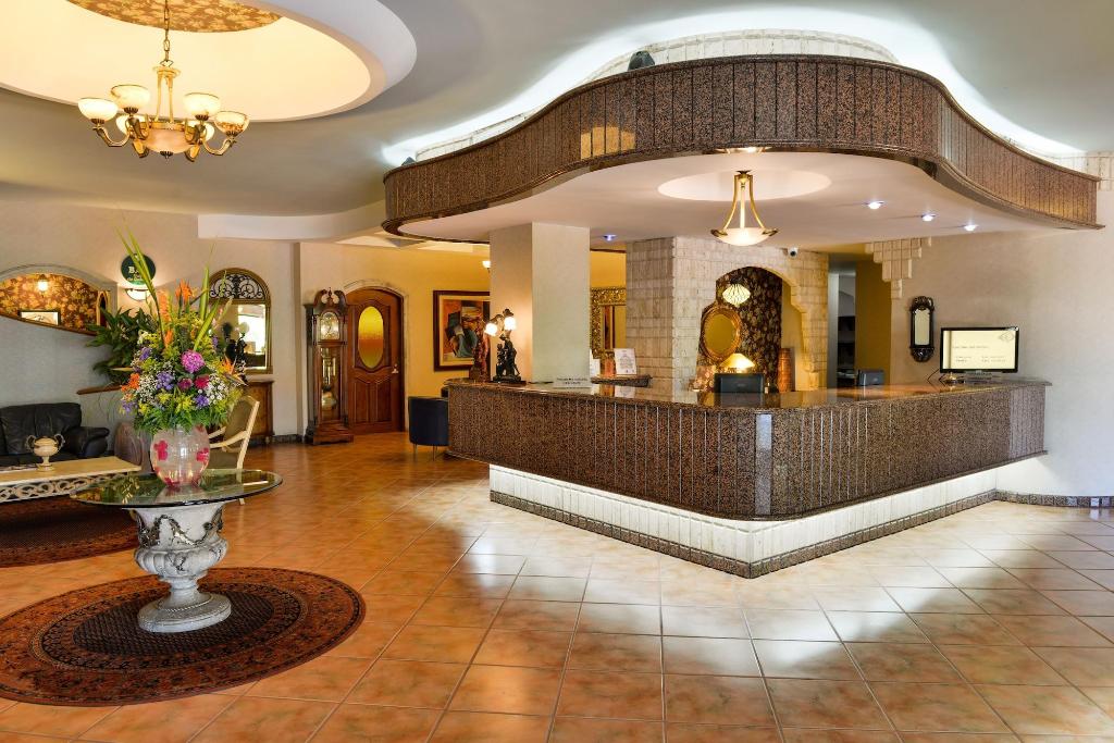 Hotel Plaza Del General