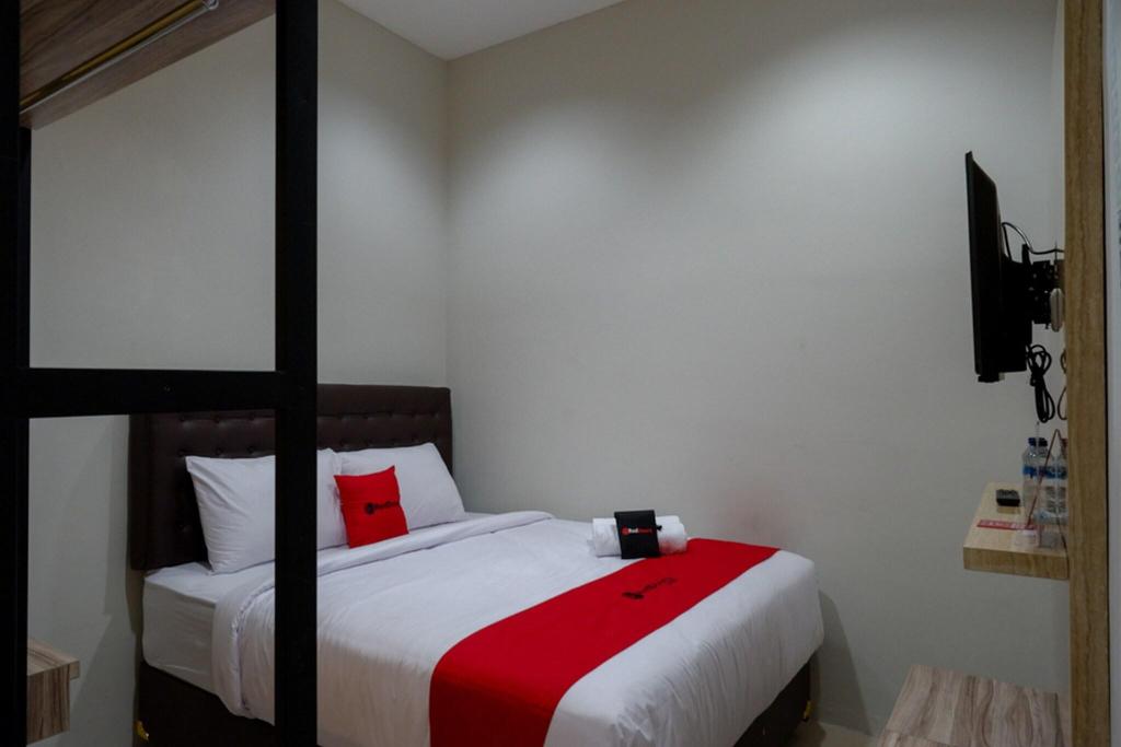 Formerly RedDoorz @ Jalan Kartini Semarang
