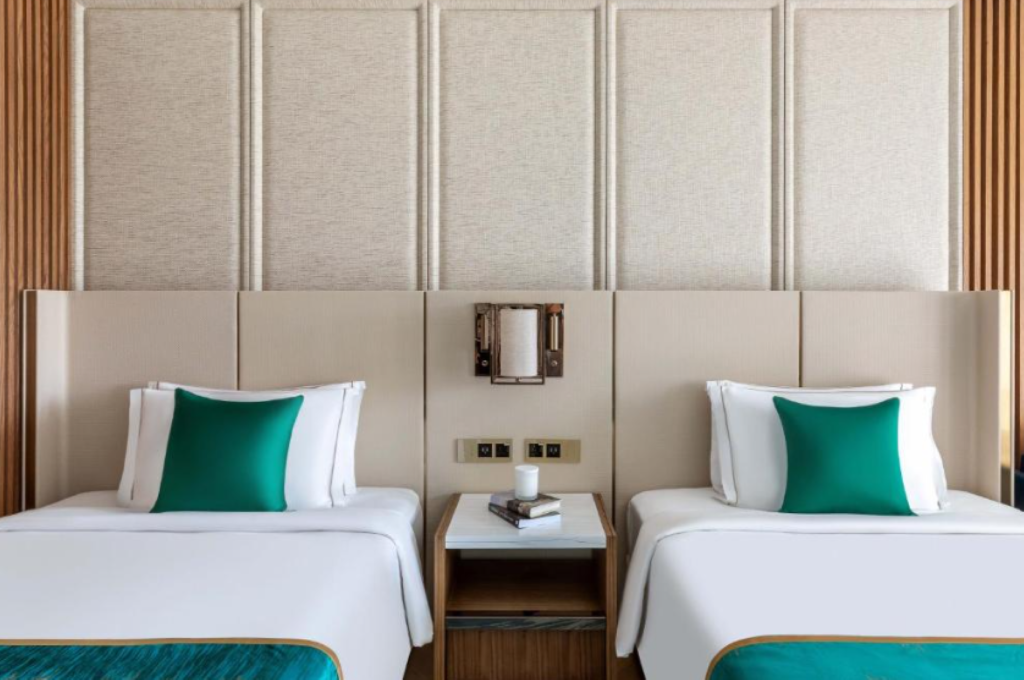 hotel-thumb