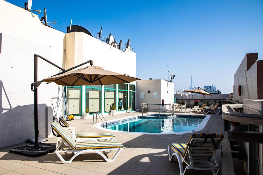 Westzone Pearl Hotel Apartments - Pool