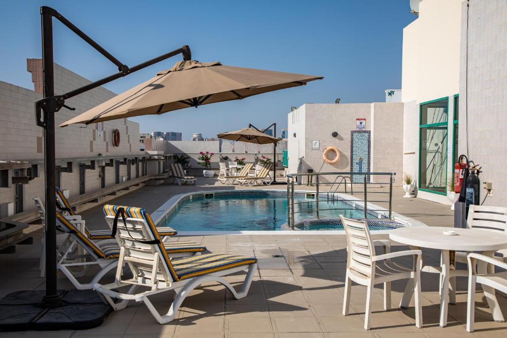 Westzone Pearl Hotel Apartments - Pool