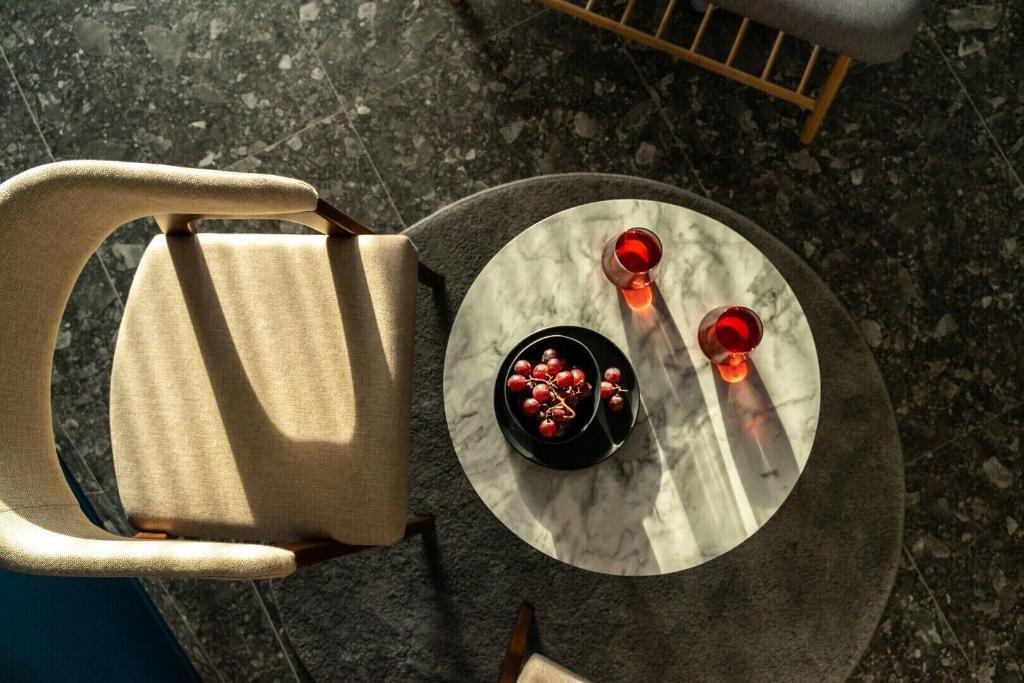 Play Theatrou, a member of Brown Hotels