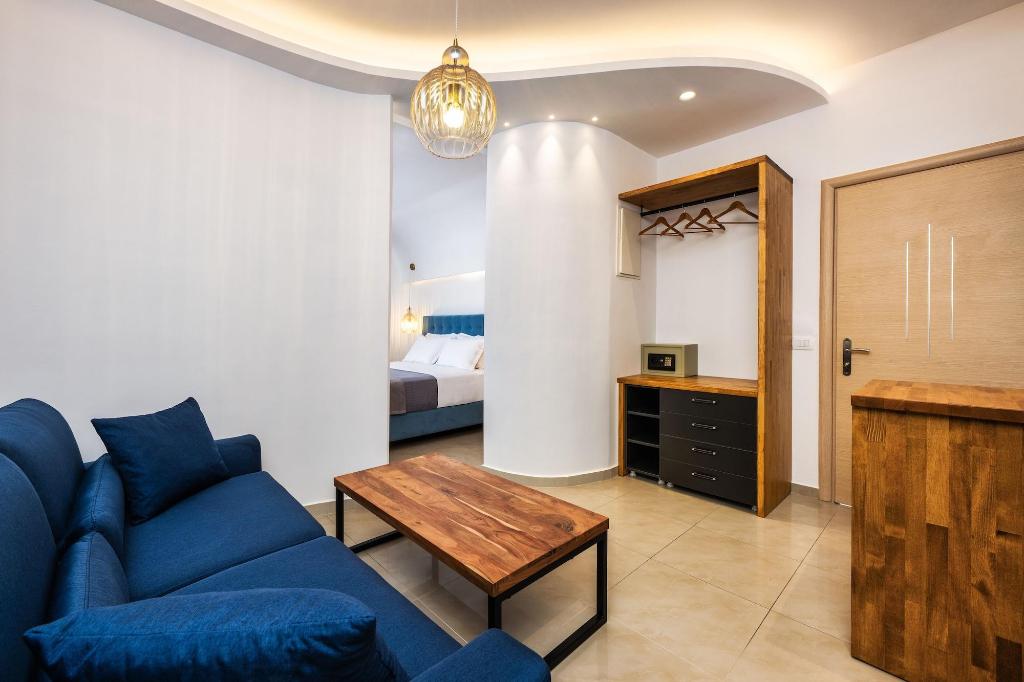 Alizea Villas & Suites