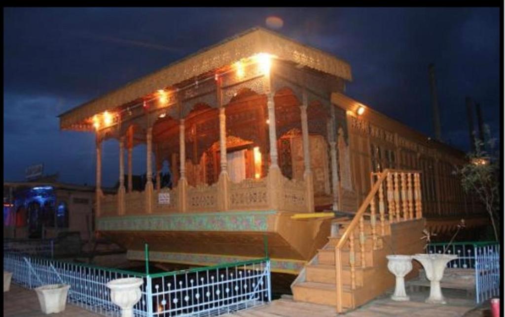 De Laila House Boat (Marketed By Sterling)