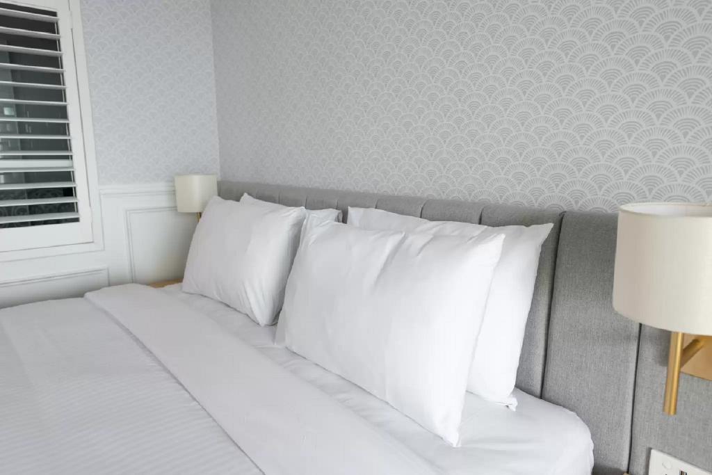 The Beachcomber Hotel & Resort