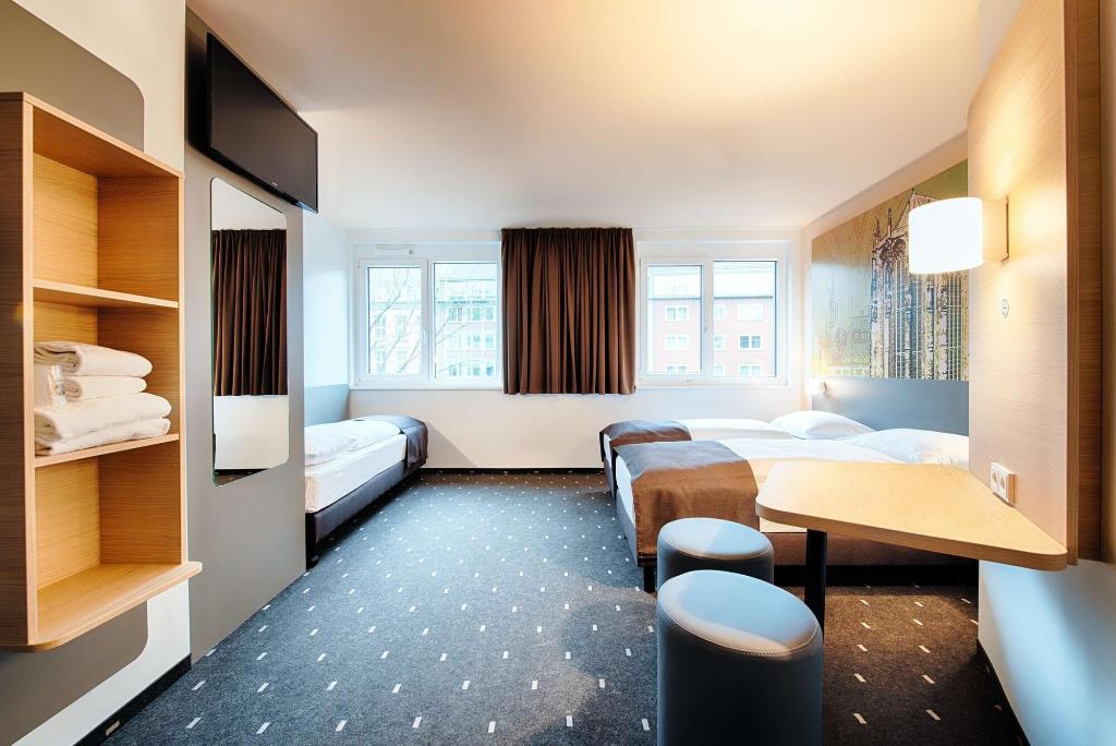 B&B HOTEL Aachen-City