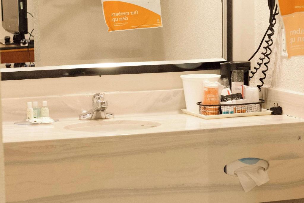 Quality Inn Near Chattanooga South