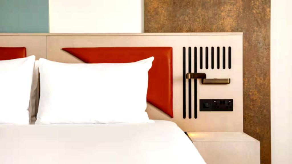 Spark by Hilton London Romford