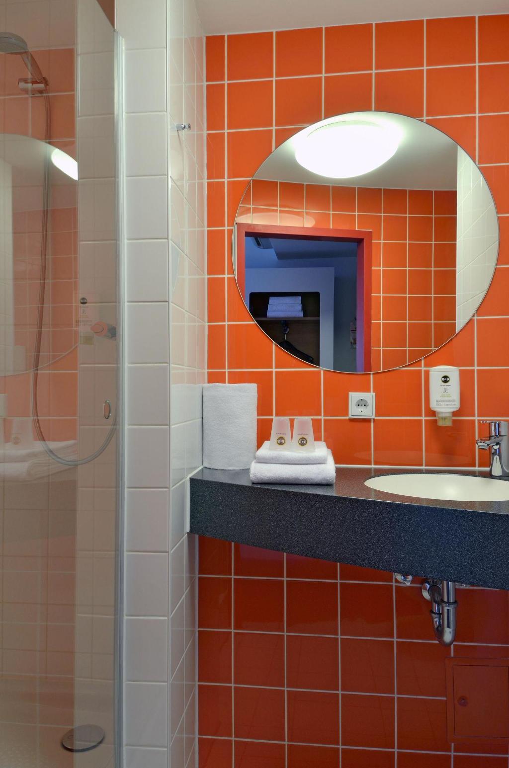 B&B HOTEL Frankfurt-Niederrad
