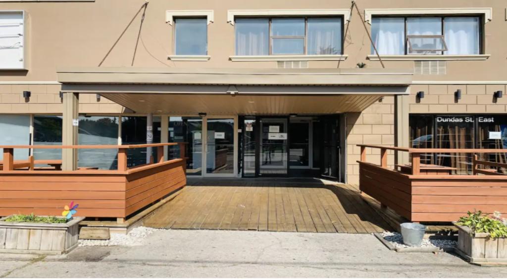 London Residency Inn