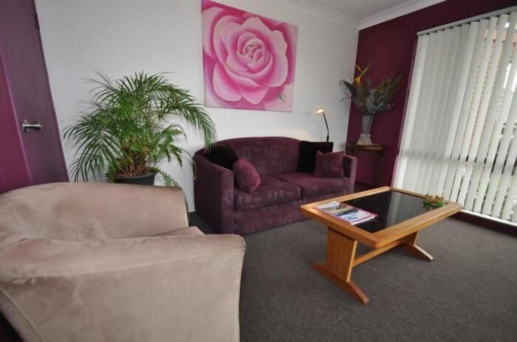 Beachfront Apartments Narooma