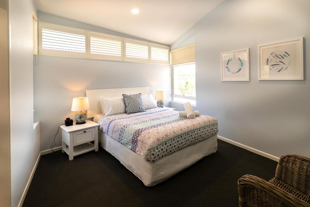 Aqua Promenade Beachfront Apartments
