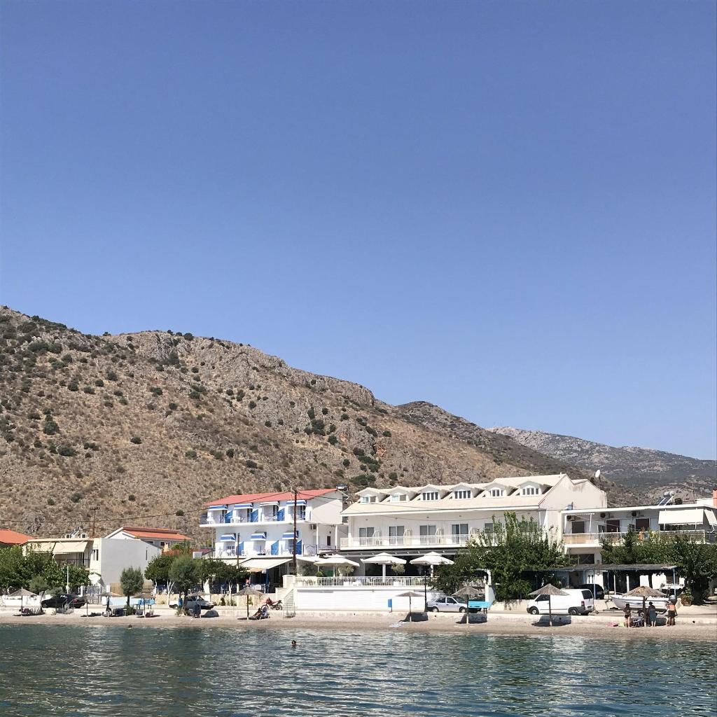 Paradisos Guesthouse