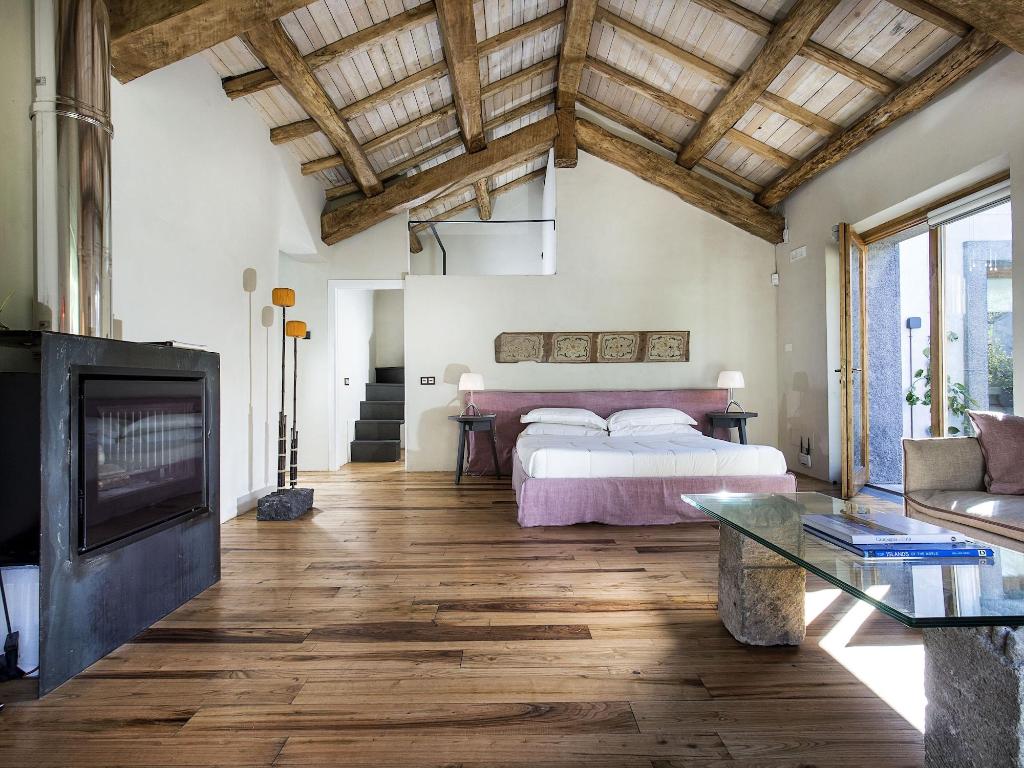 Monaci delle Terre Nere