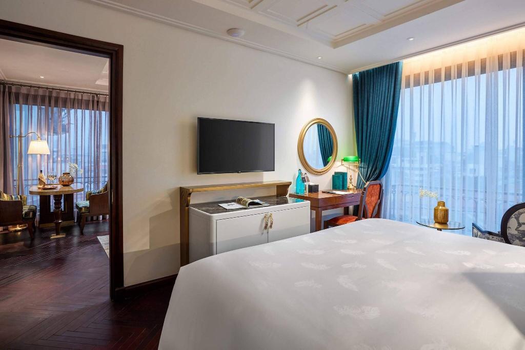 Peridot Grand Hotel And Spa By Aira