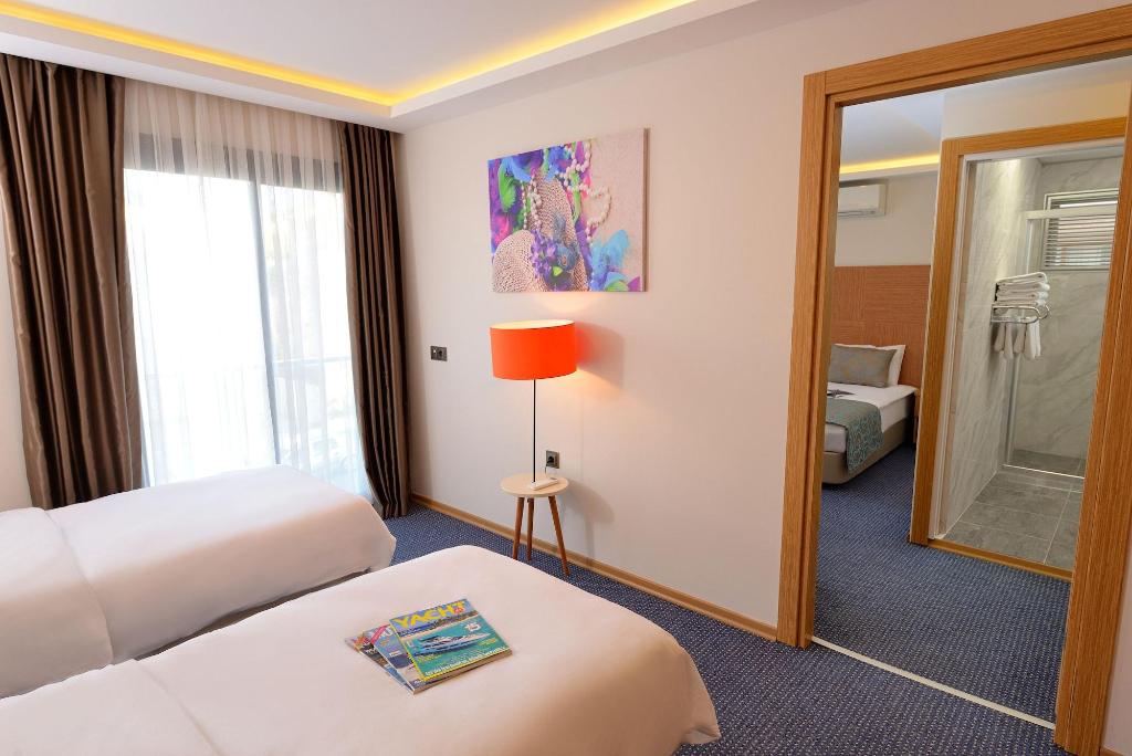 Saatli Hotel