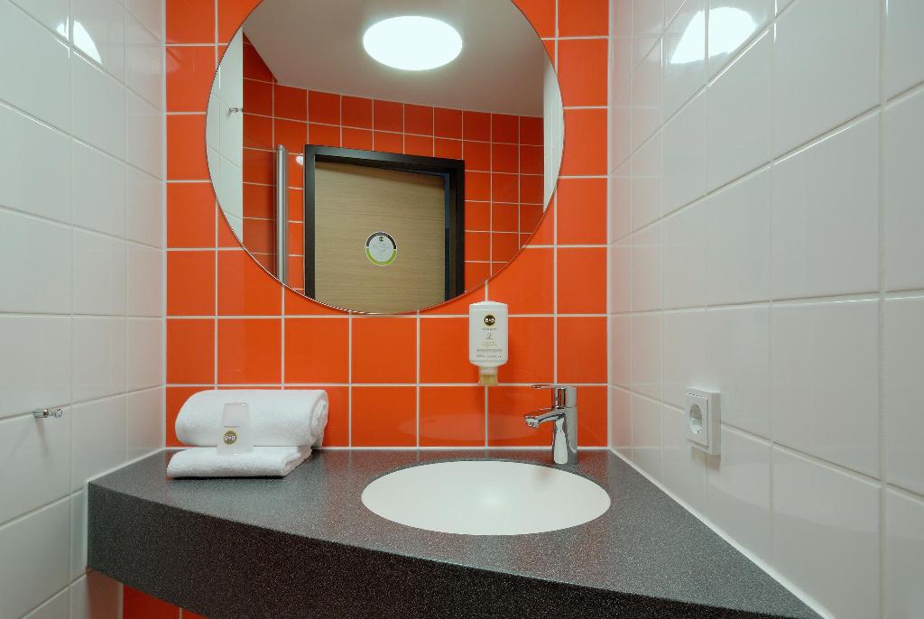 B&B HOTEL Wiesbaden-HBF
