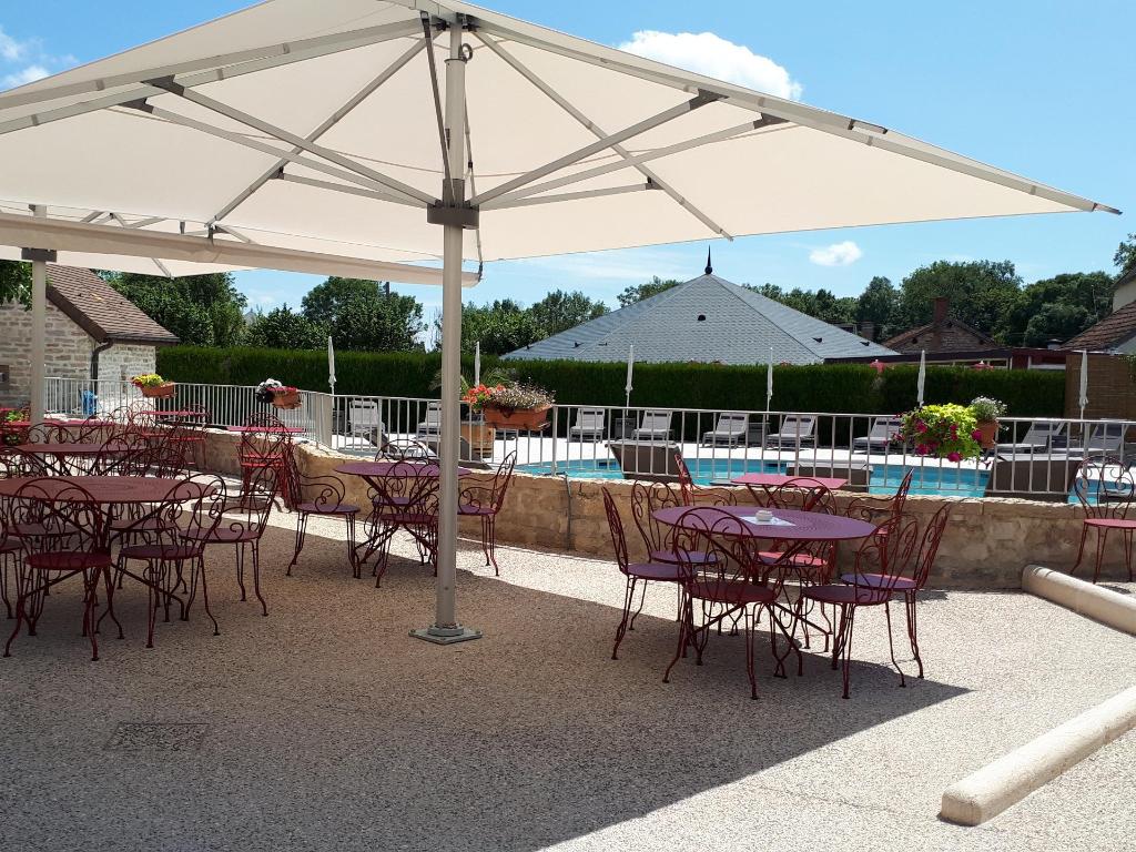 Logis Hotel Le Clos De La Vouge