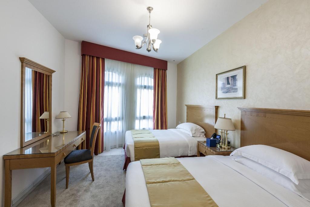 Roda Al Murooj Residences photo 12