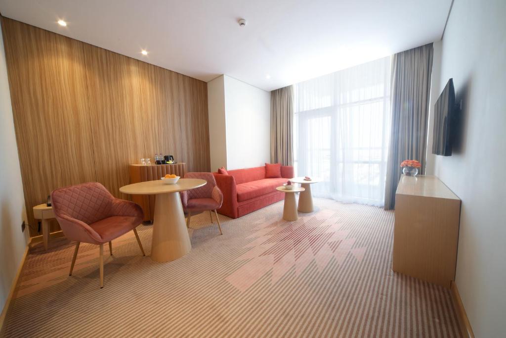 Novotel Jumeirah Village Triangle photo 11