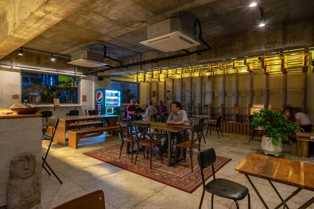 Mireuk Mireuk Hostel - Bar