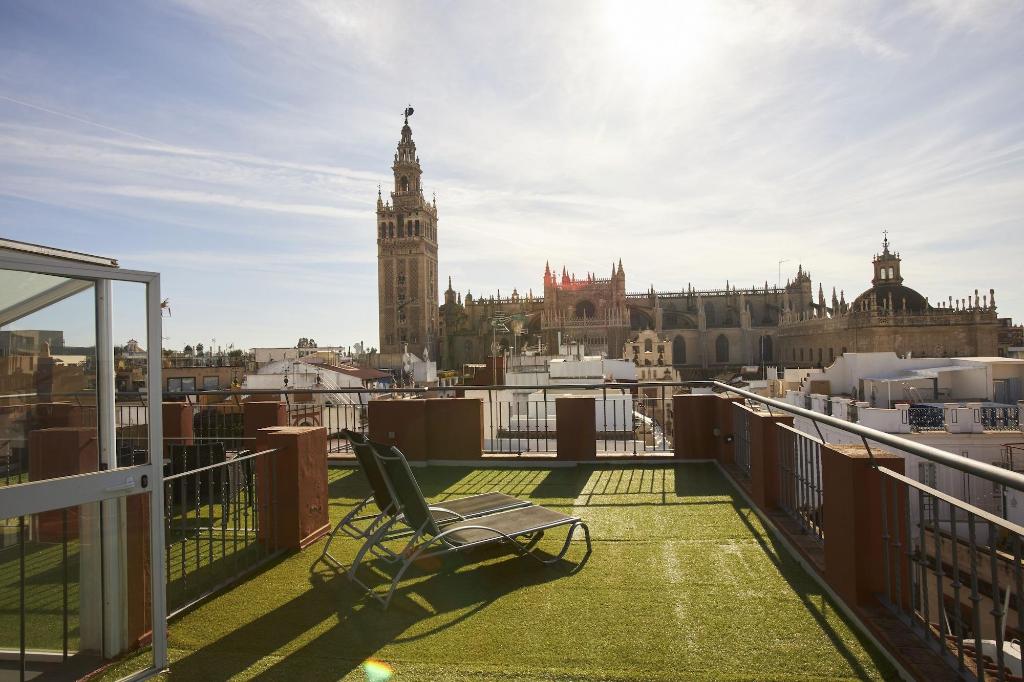 Oboe Sevilla Santa Cruz I Apartments - General view