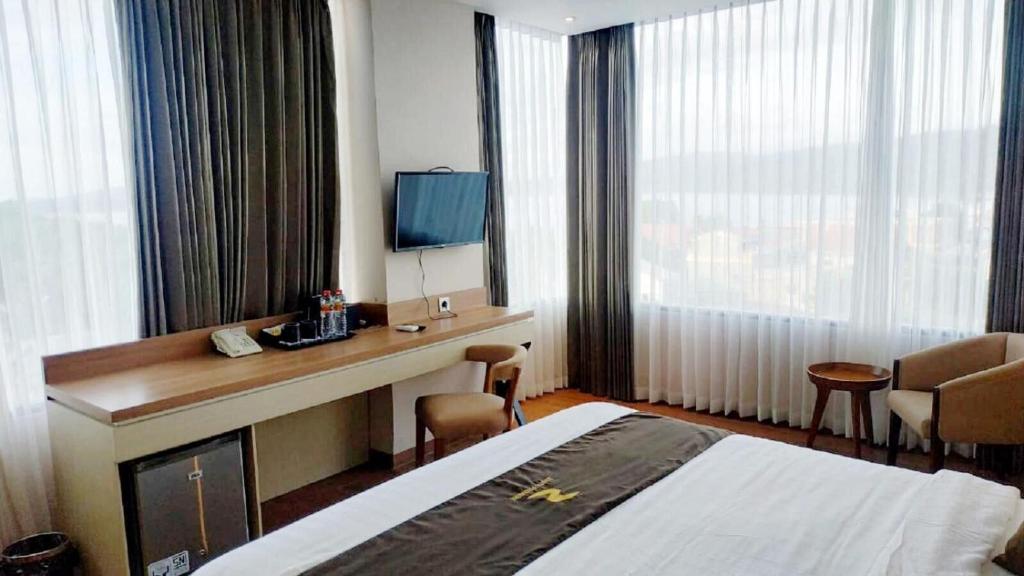 Zenith Premiere Hotel Baubau