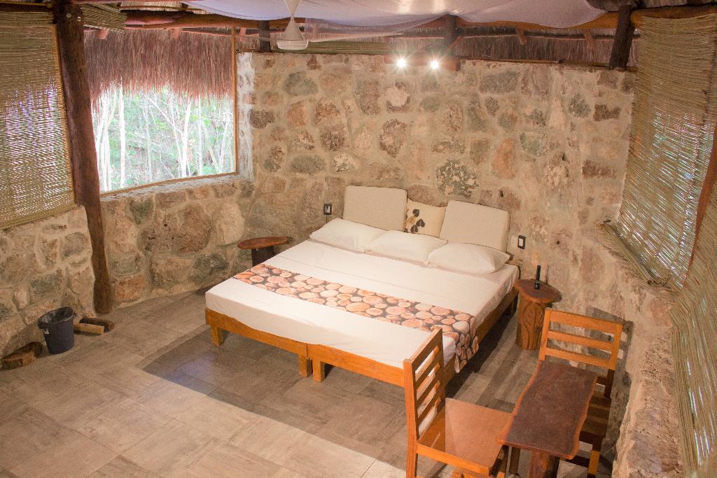 Aldea Maya-Ha Cabañas Con Cenotes