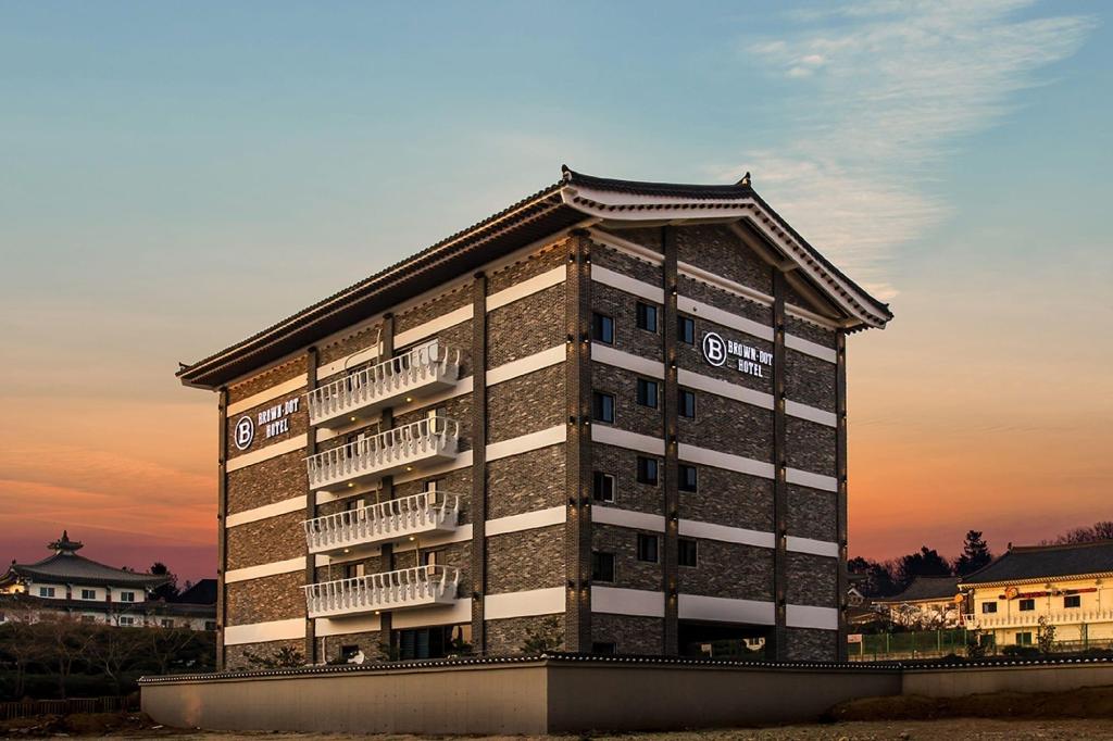 Brown-Dot Hotel Gyeongju - General view