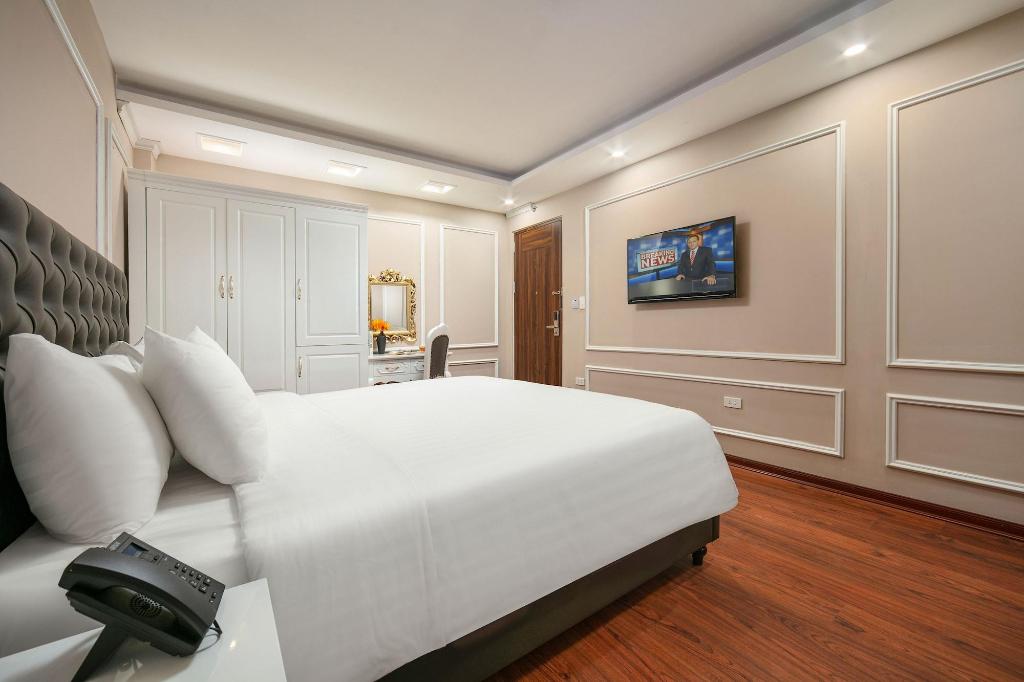 Mia Hotel