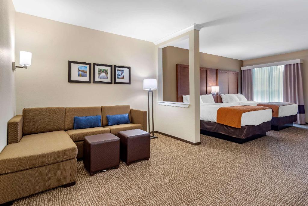 Comfort Suites Newnan