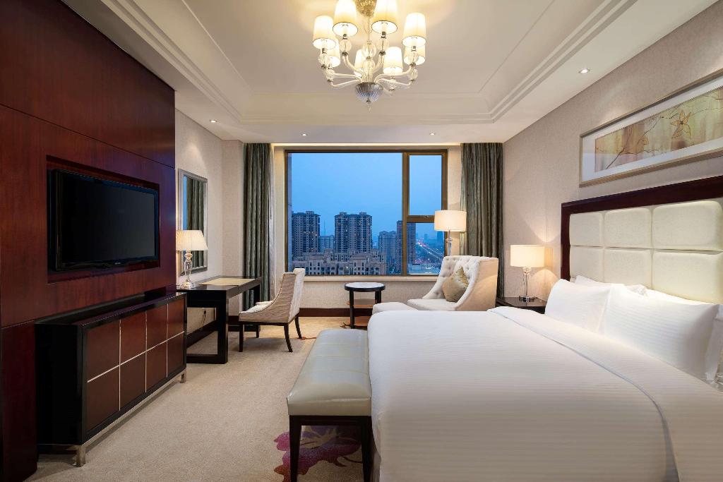 Xinyang Downtown