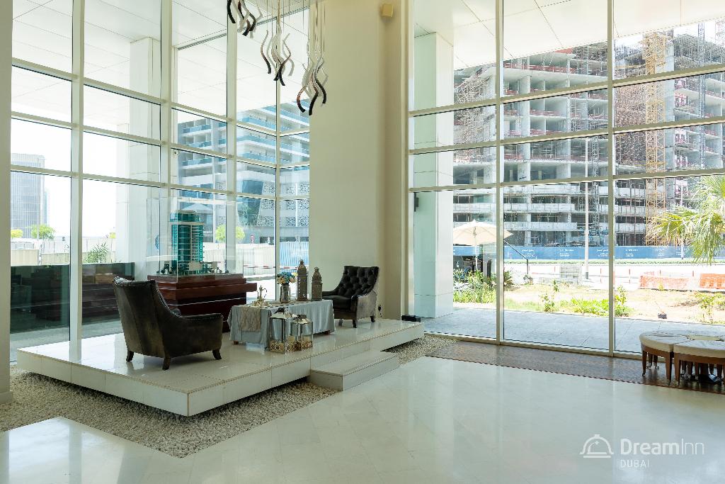 Dream Inn Dubai - West Wharf - Lobby