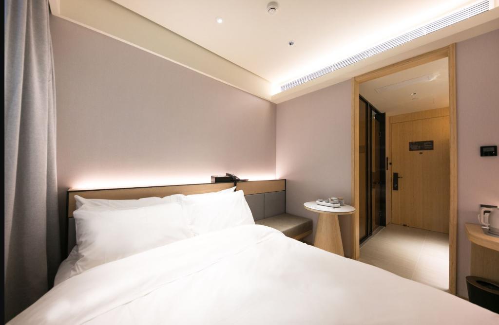 Ji Hotel(University Of Science & Technology Beijin