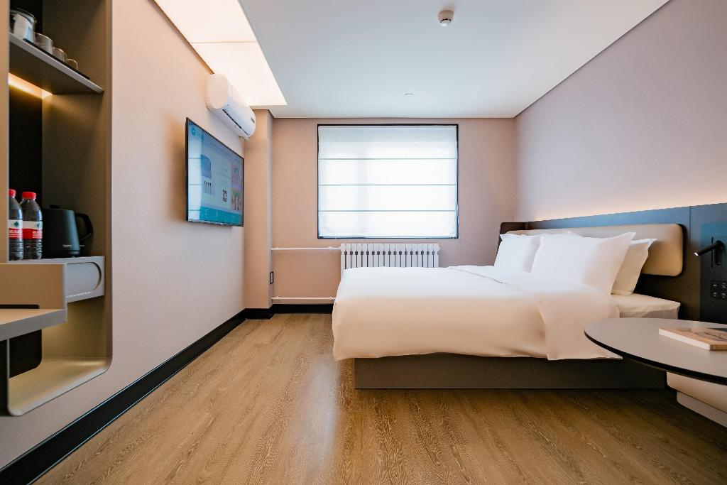 Hanting Hotel (Lanzhou Chengguan Wanda Plaza)
