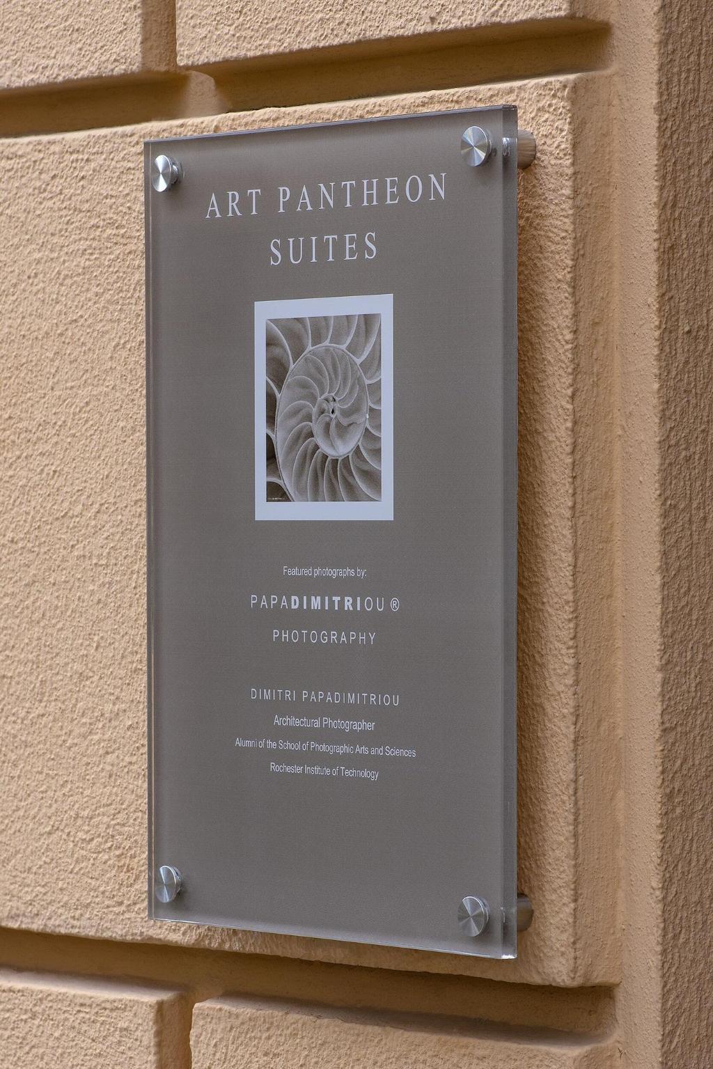 Art Pantheon - Suites & Apartments