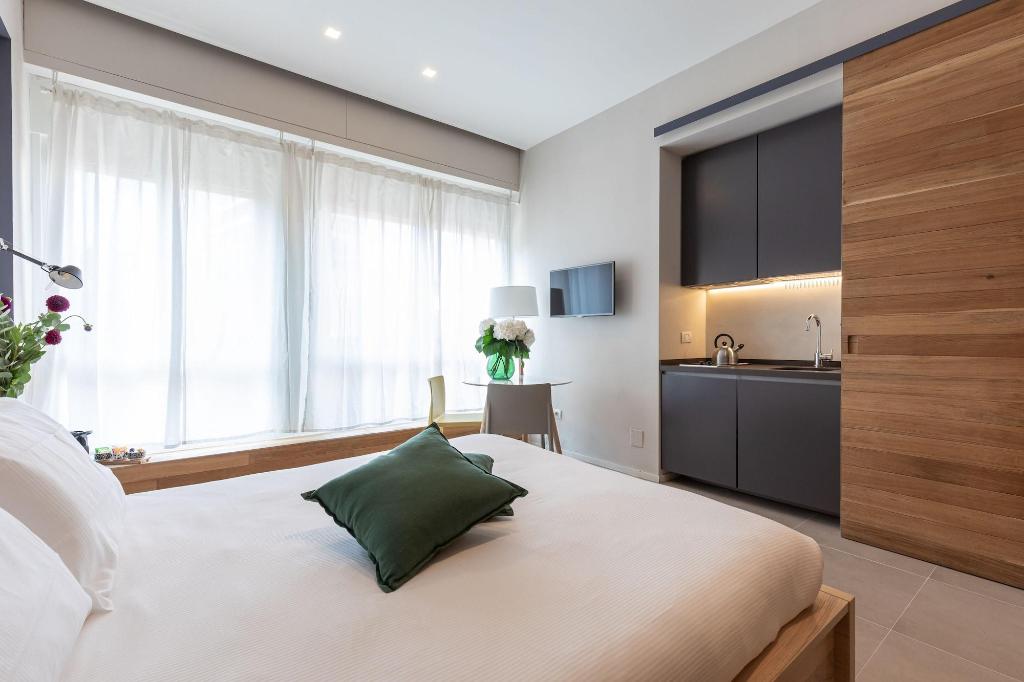 Hotel BEPLACE GARIBALDI SUITES