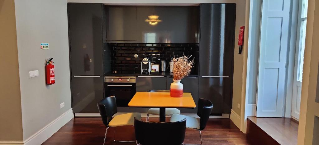 Oporto Serviced Apartments 1858