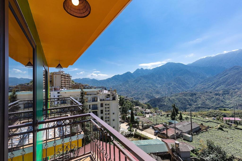 Mega View Homestay