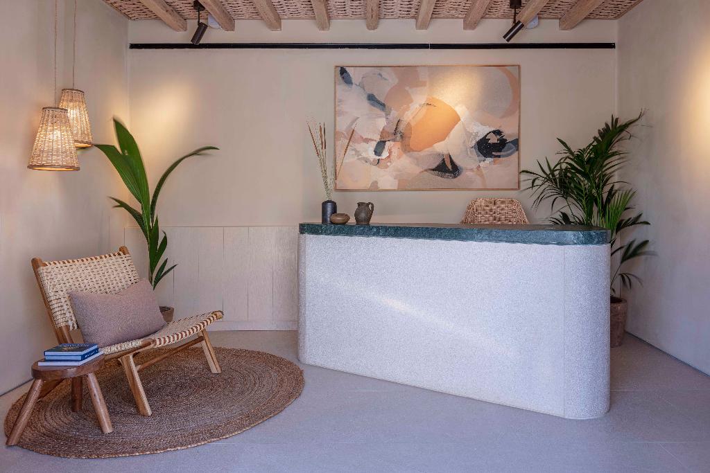 Nos Hotel & Villas
