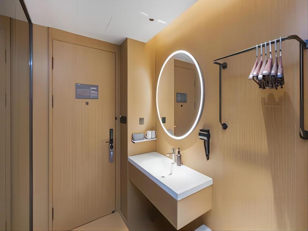 Ji Hotel (Government Shop, Ouhai District, Wenzhou